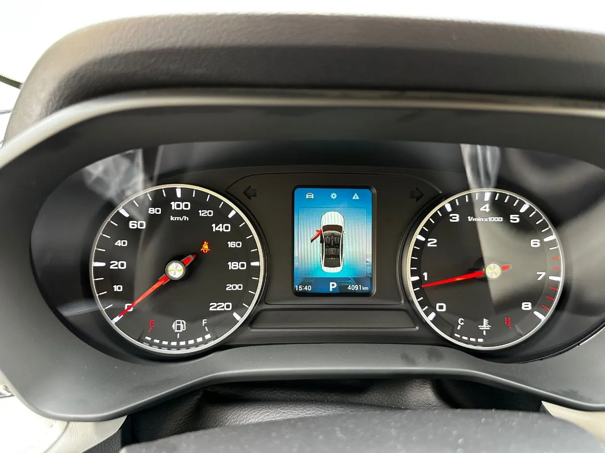 Car image 20