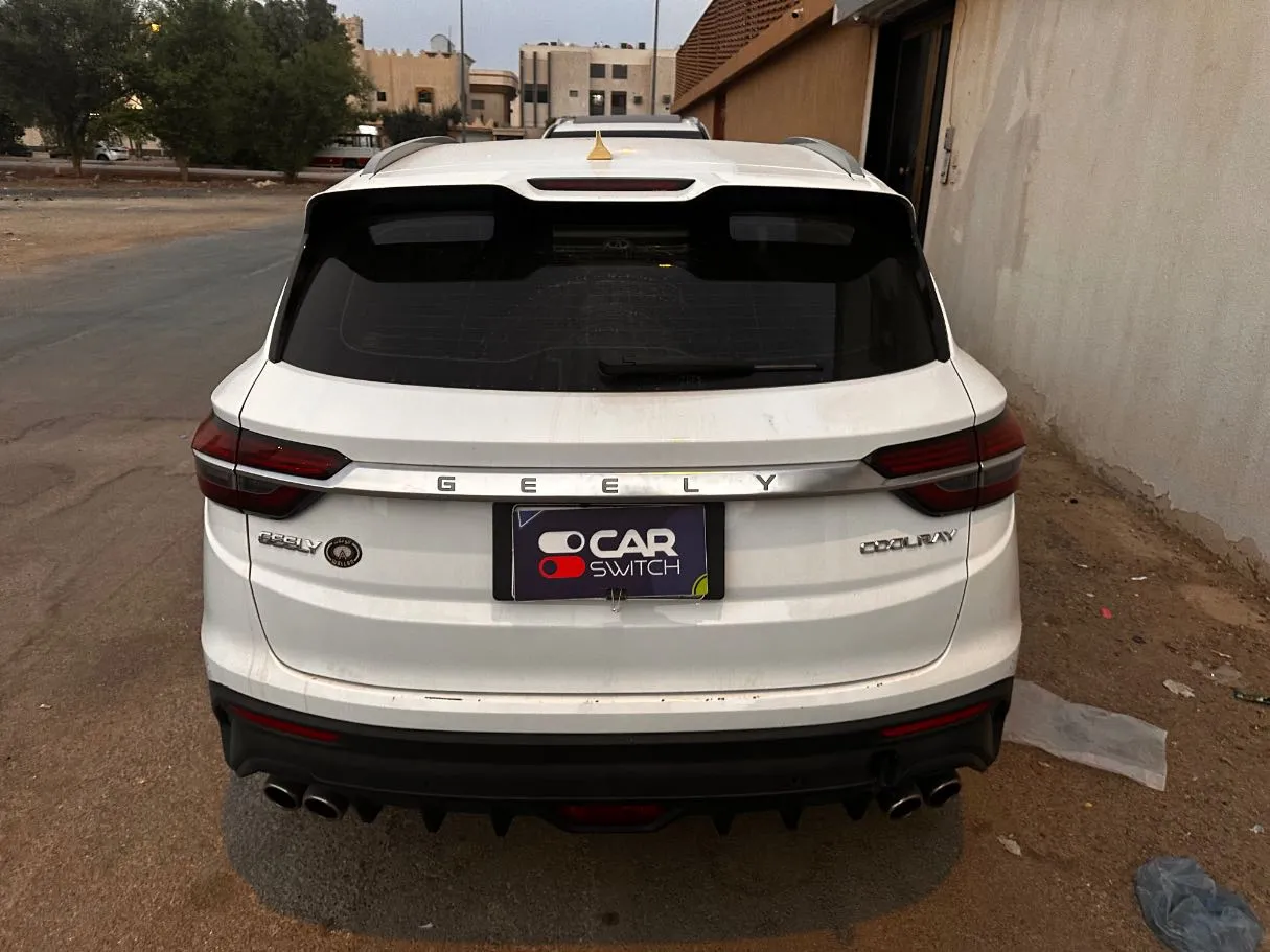 Car image 6