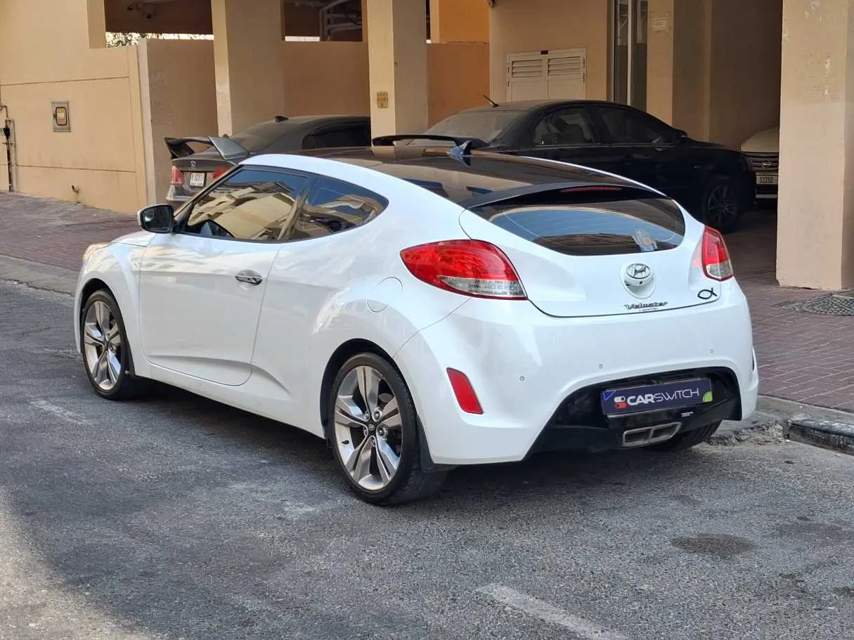 Car image 7