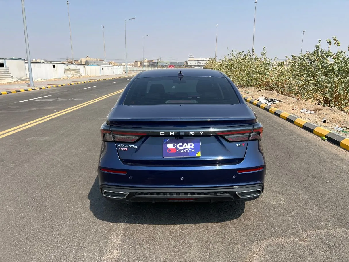 Car image 6