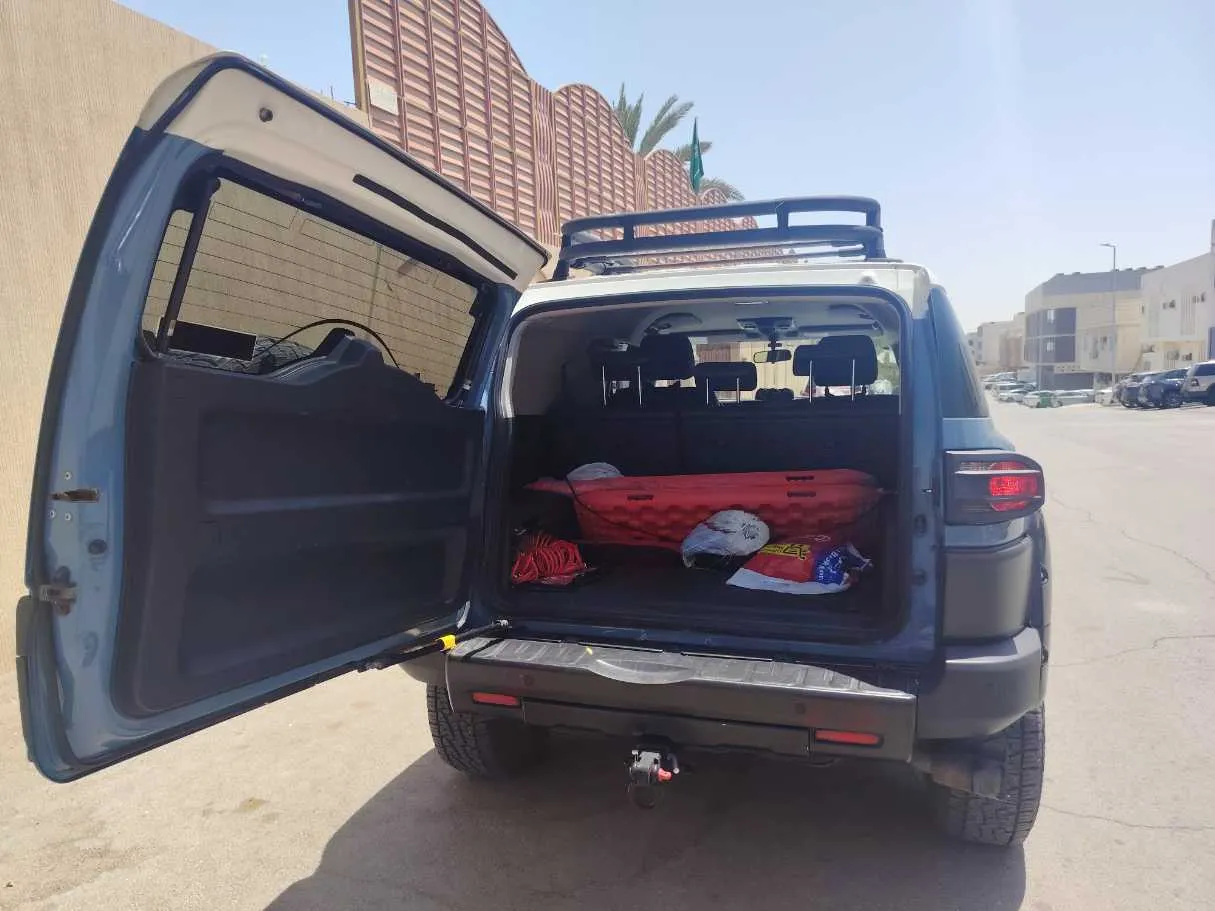 Car image 25