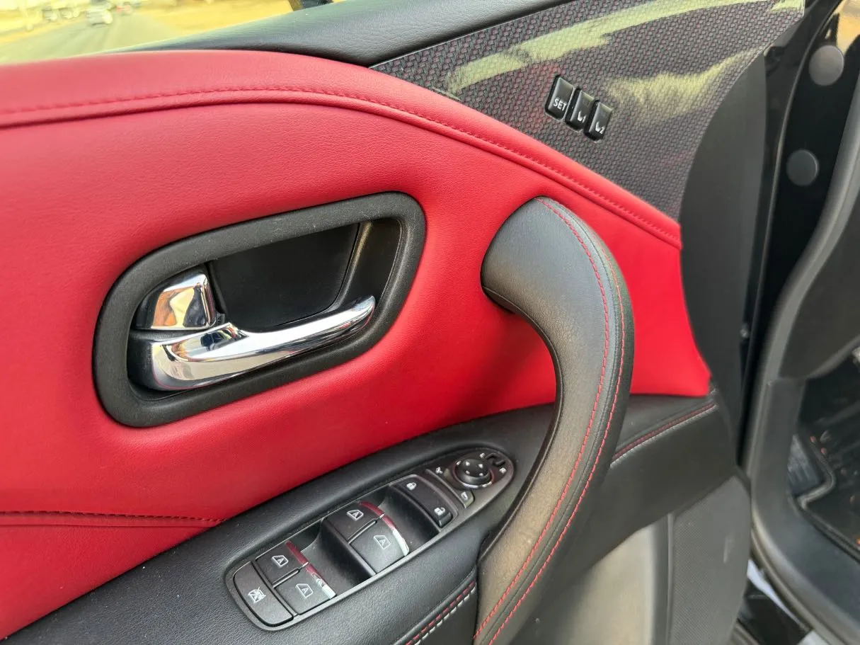 Car image 22