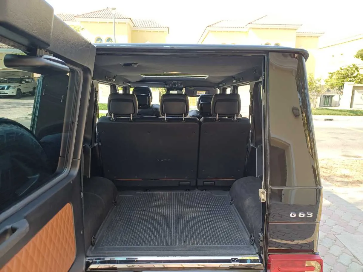 Car image 20