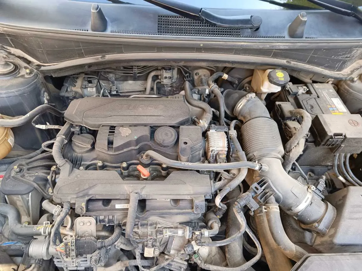 Car image 35