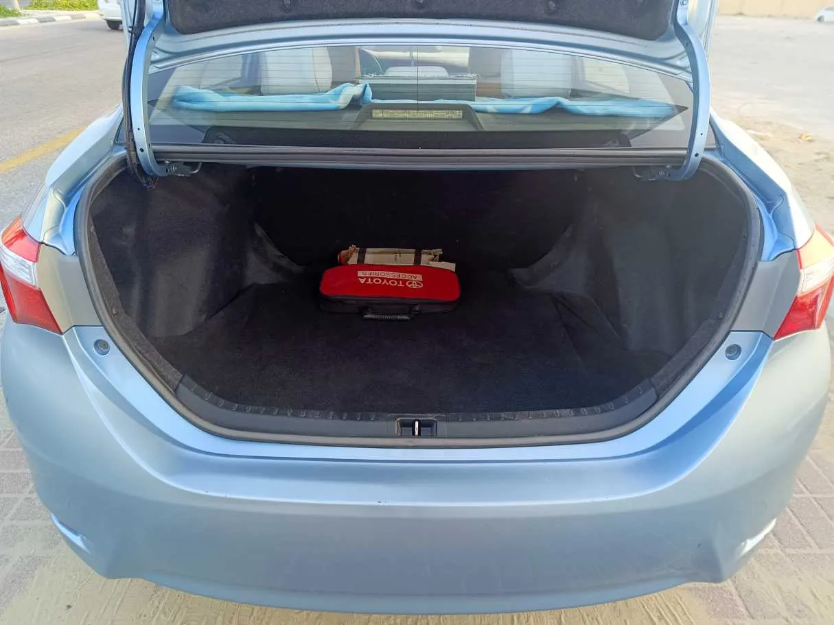 Car image 23