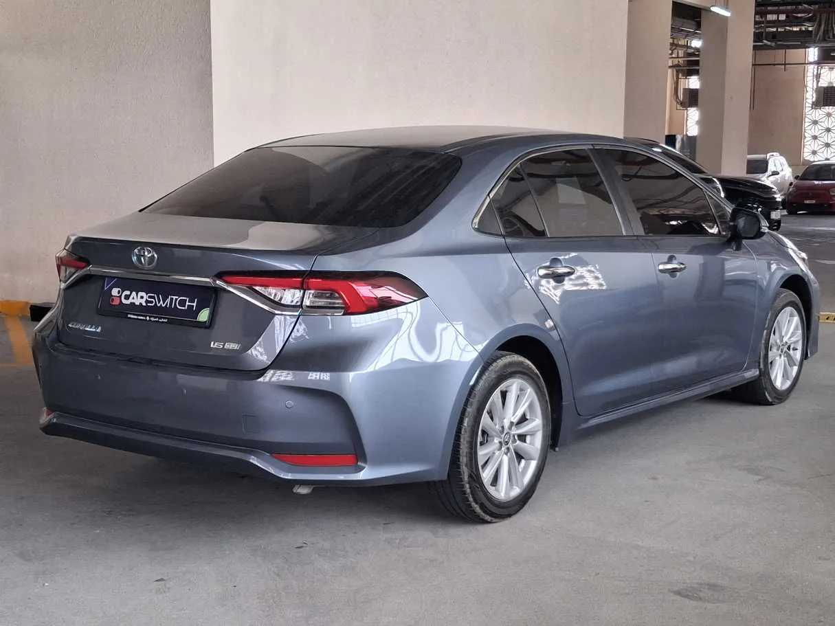 Car image 7