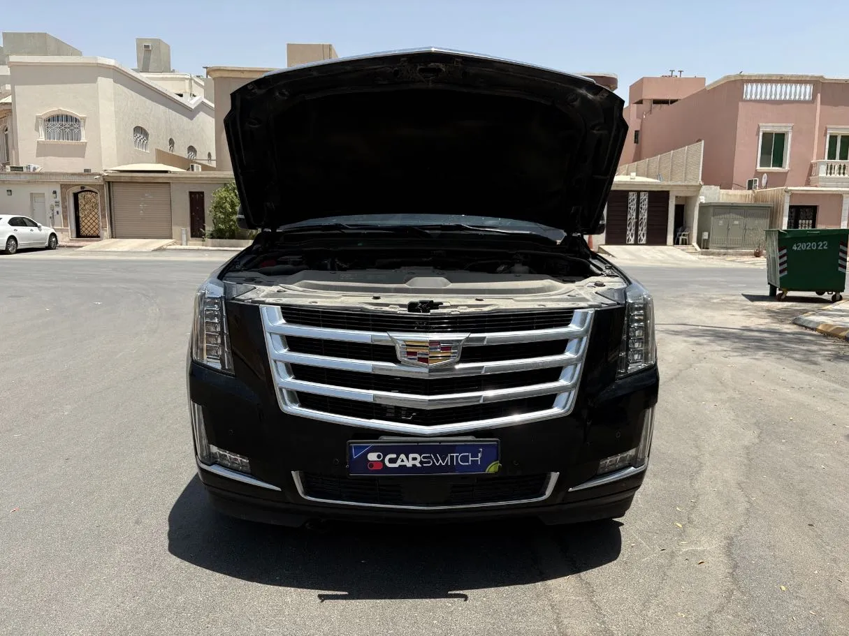 Car image 30