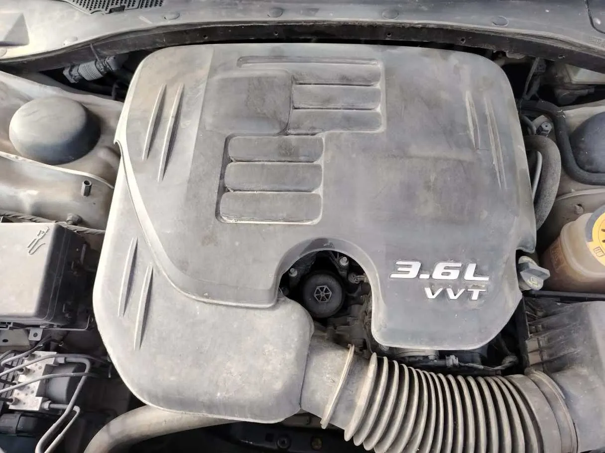 Car image 46