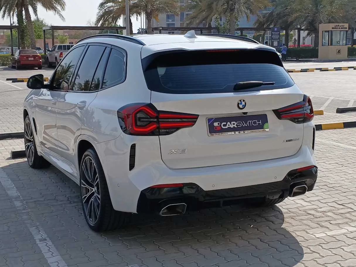 Car image 7
