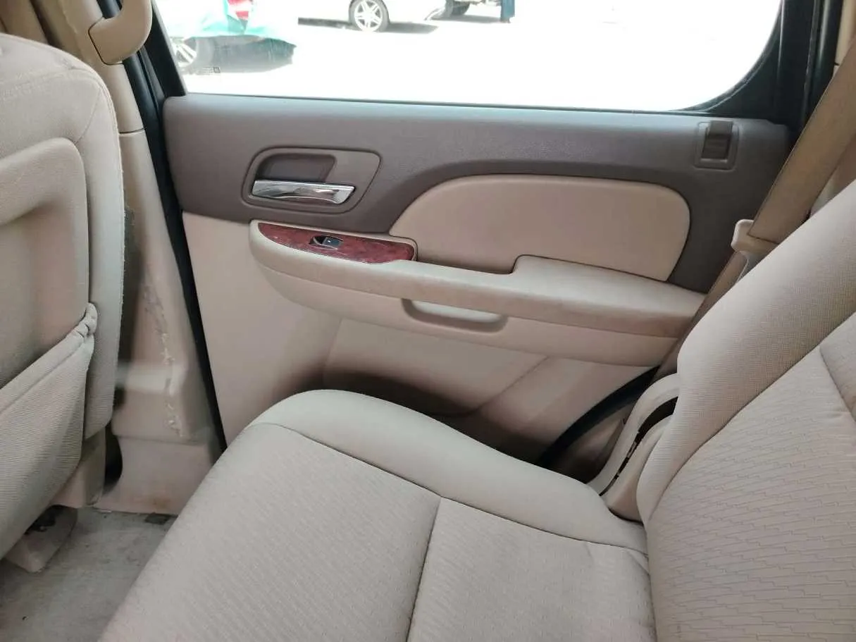 Car image 41