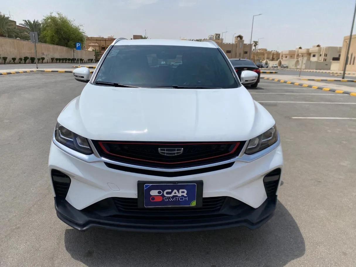 Car image 2
