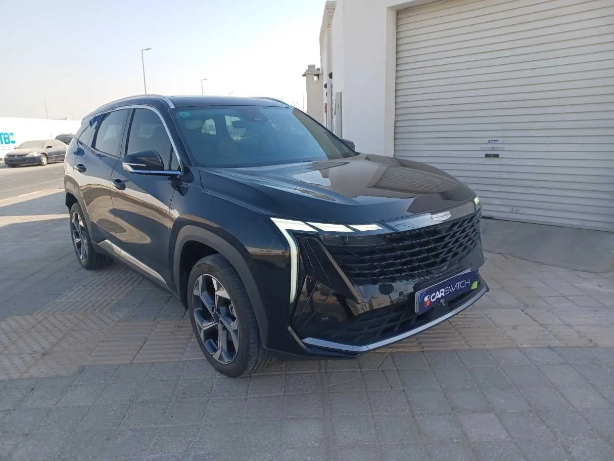 Car image 3
