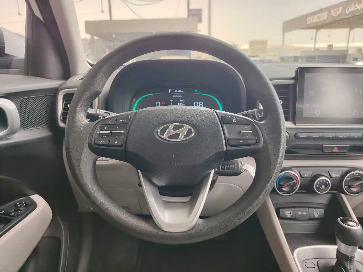 Car image 21