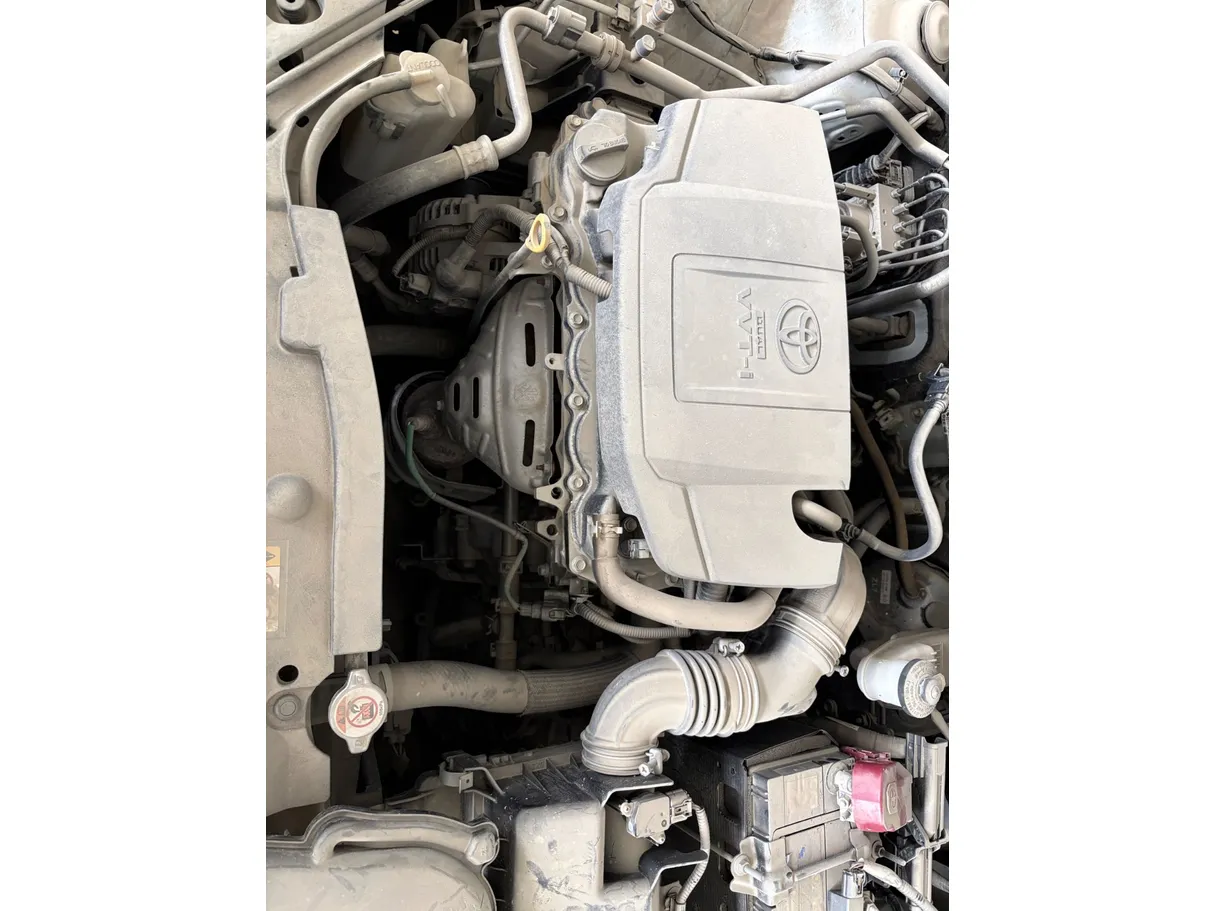 Car image 20