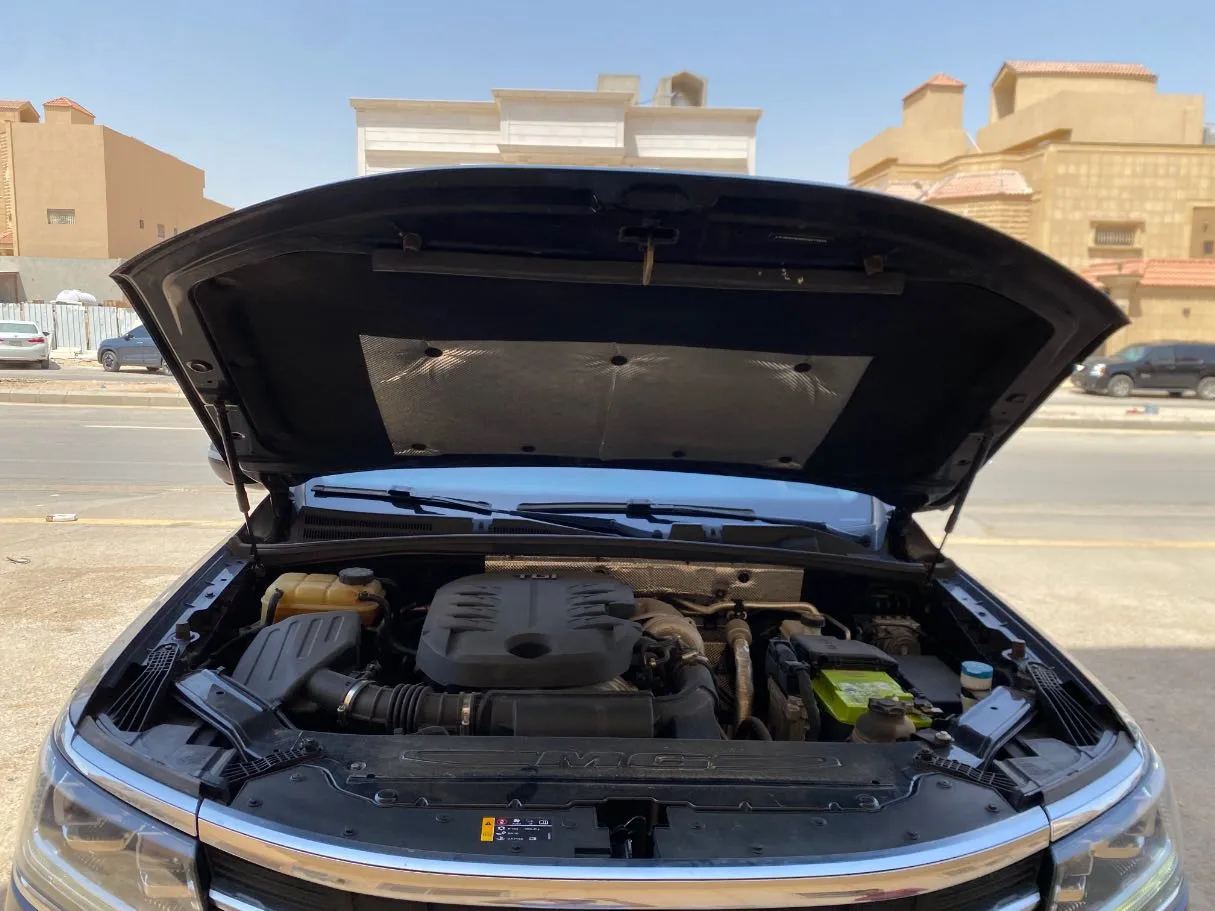 Car image 29