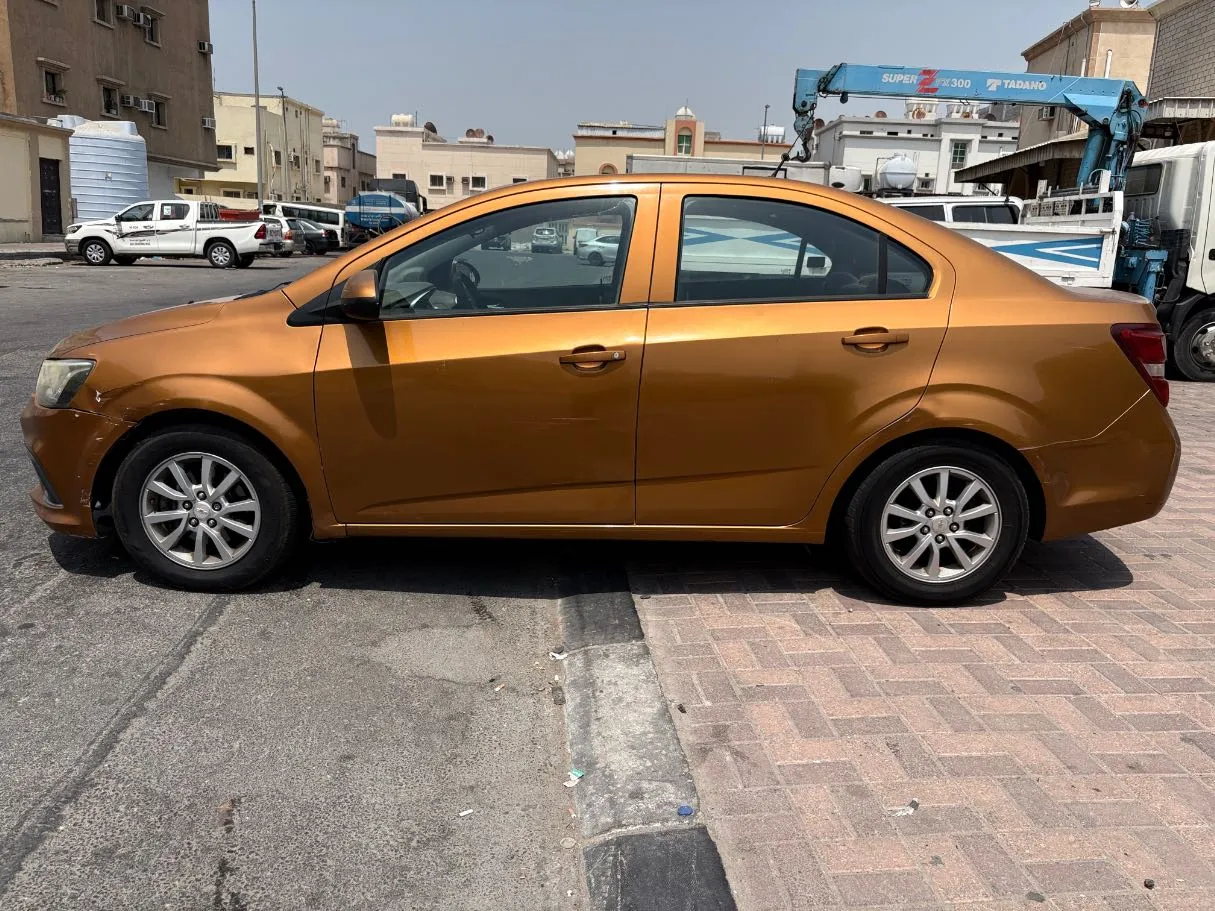 Car image 8