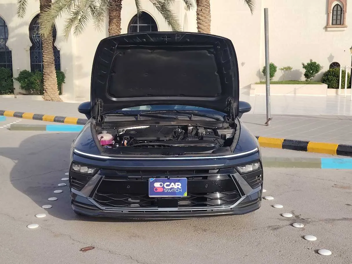 Car image 32