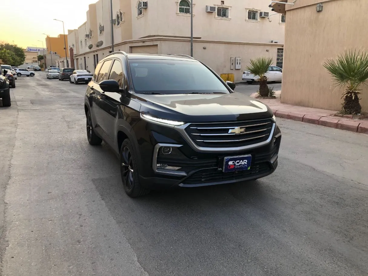 Car image 3