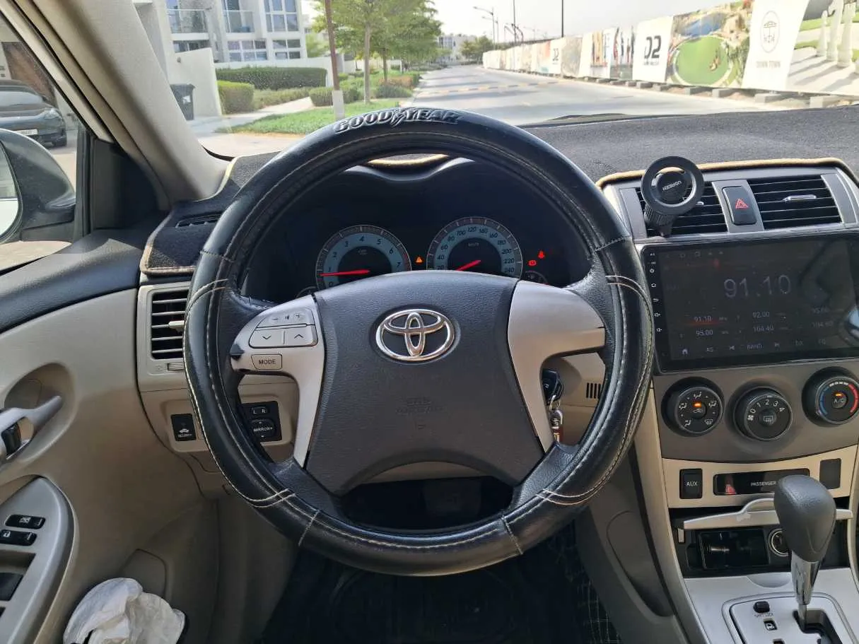Car image 16