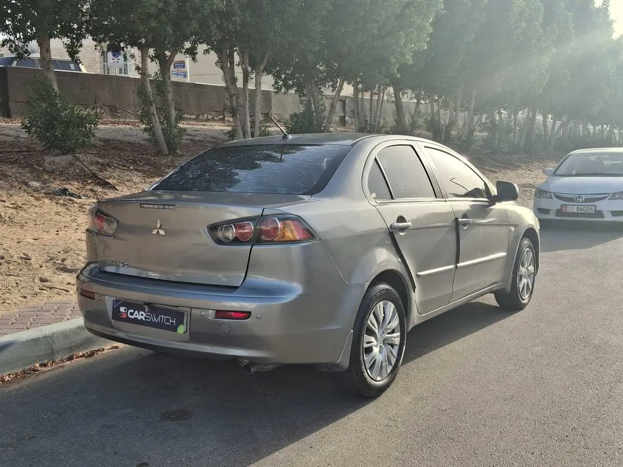 Car image 7