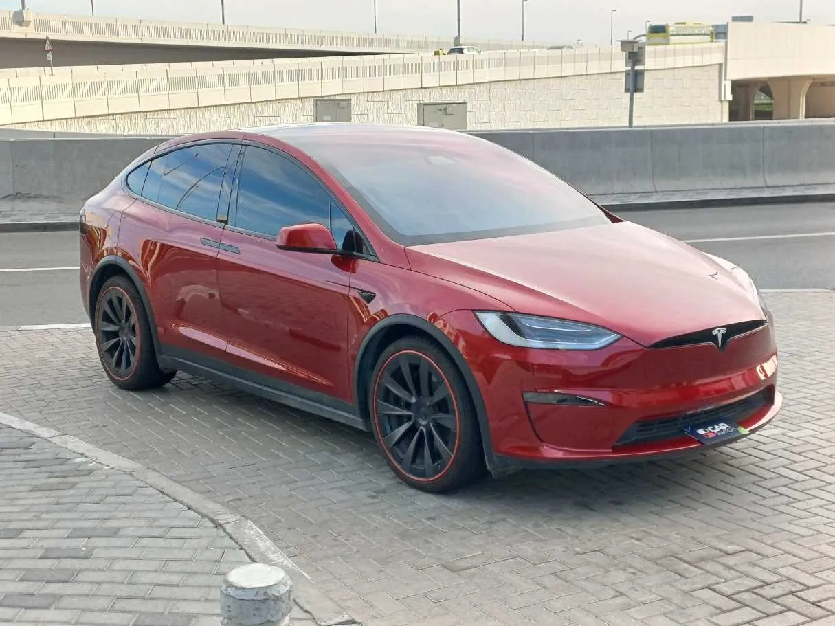 Car image 3