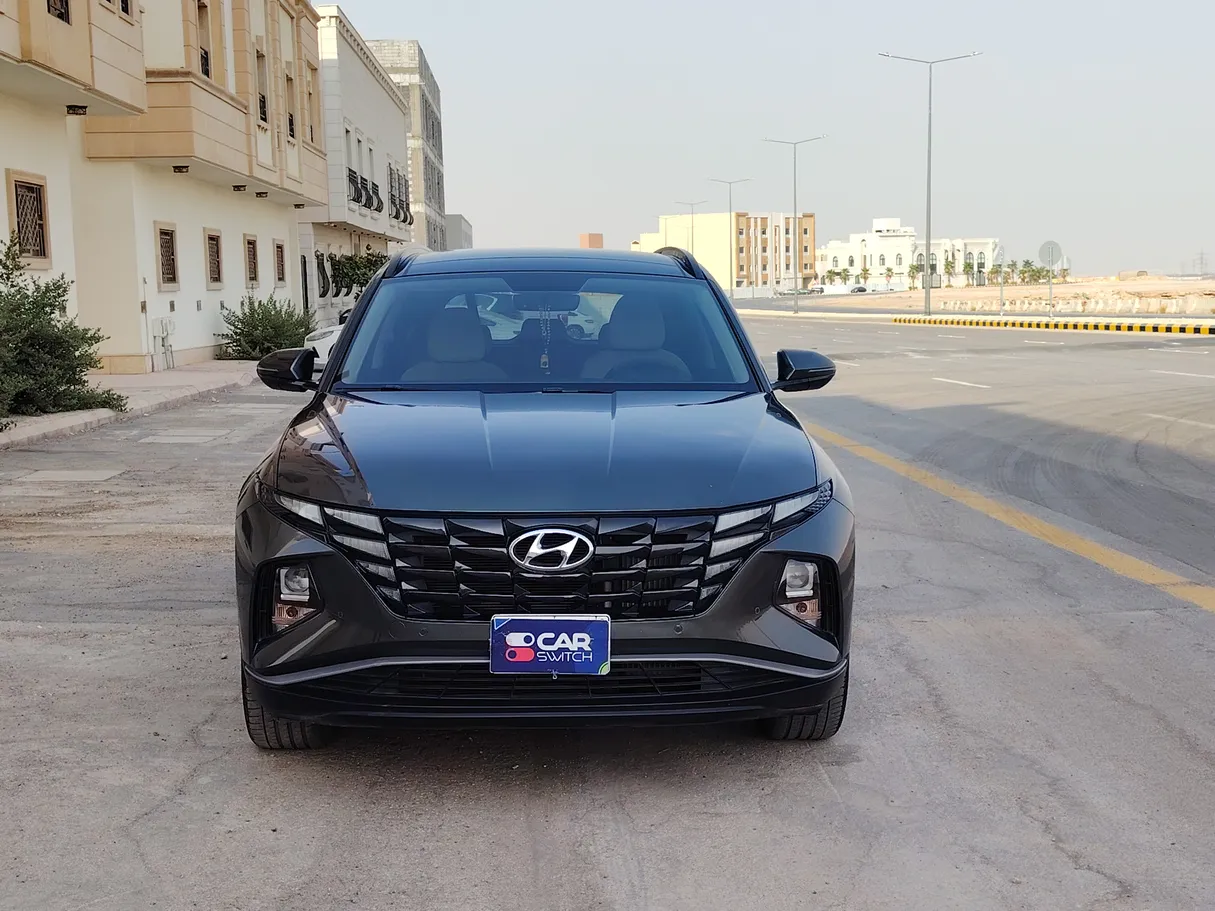 Car image 2