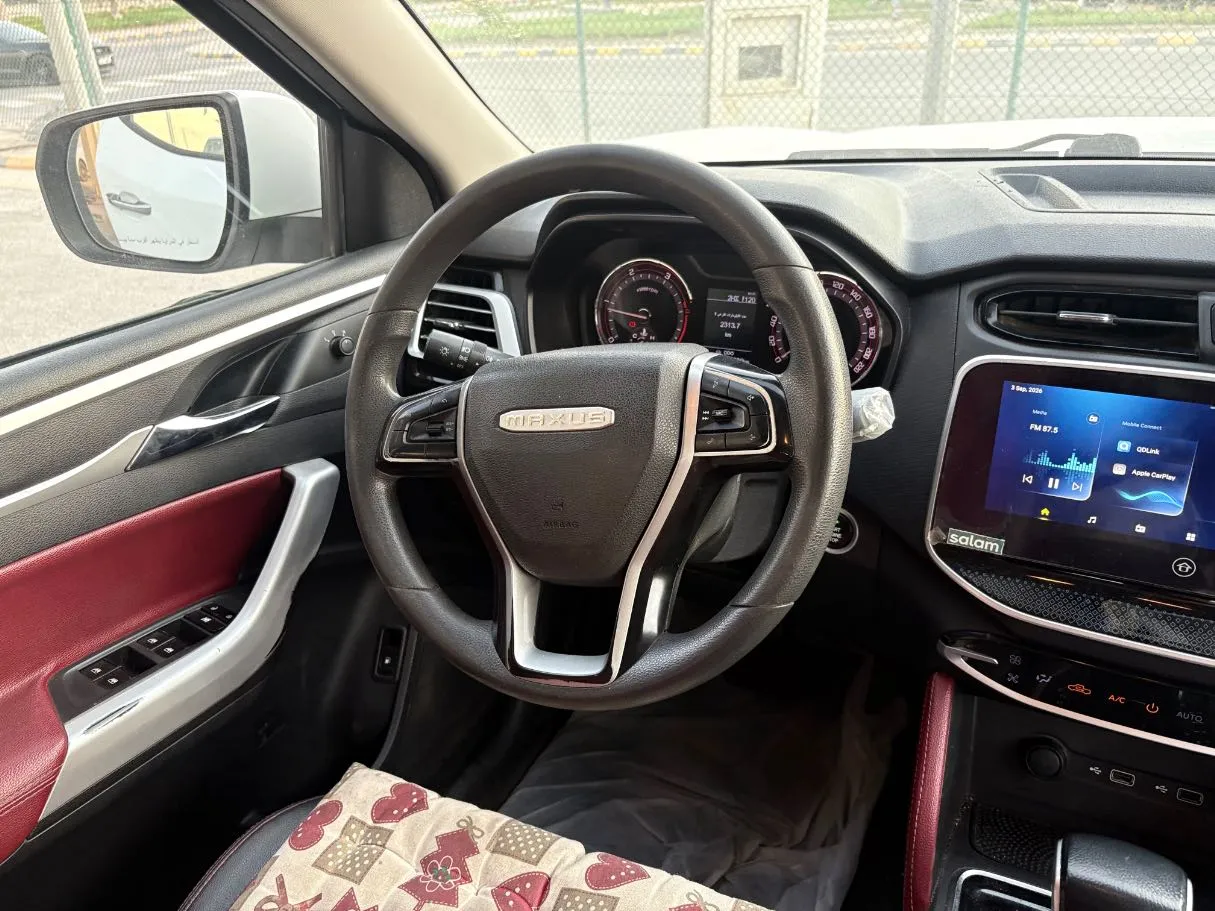 Car image 21