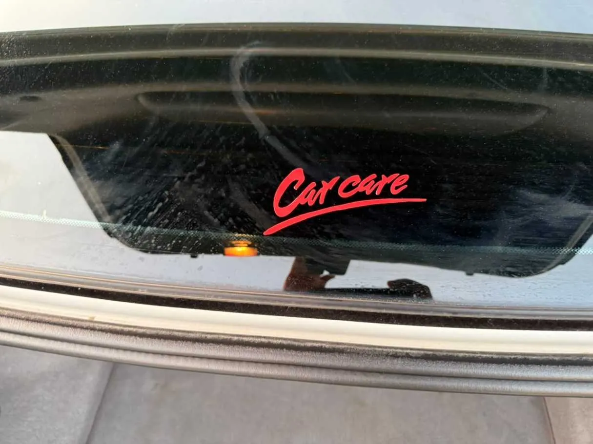 Car image 36