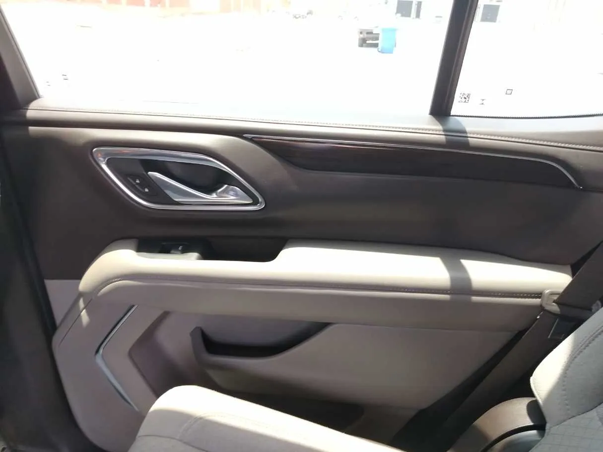 Car image 37