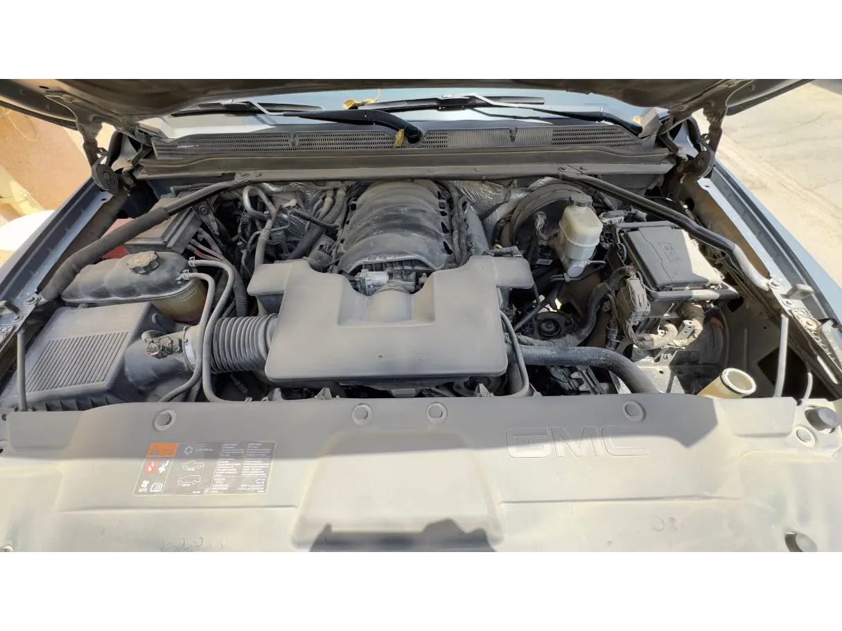 Car image 26