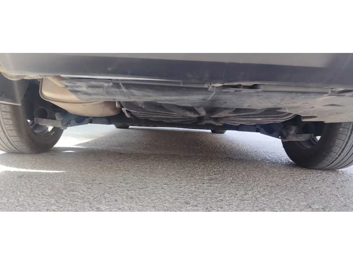 Car image 29