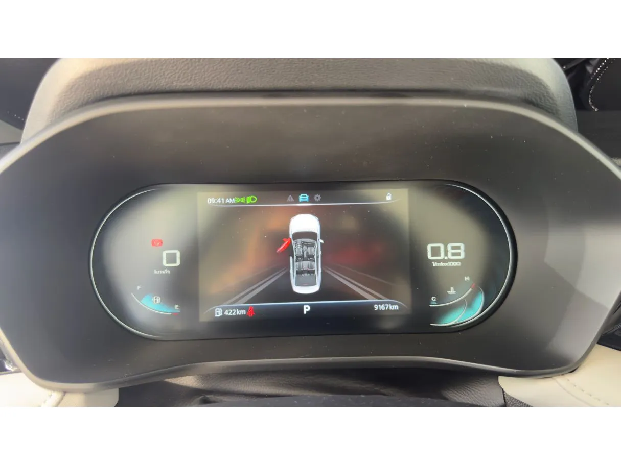 Car image 19