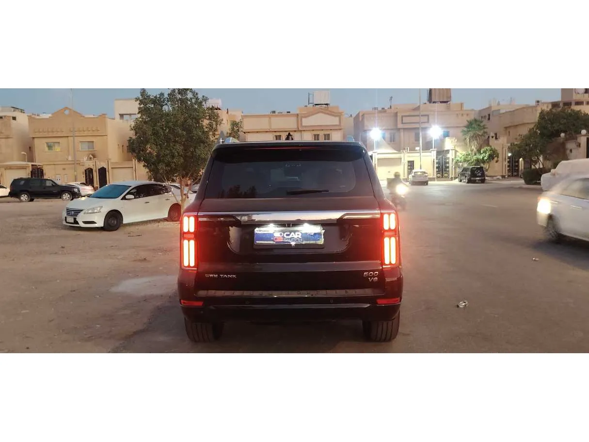 Car image 6