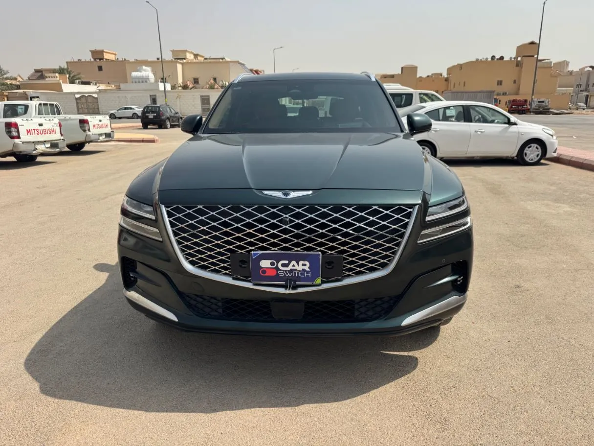 Car image 2