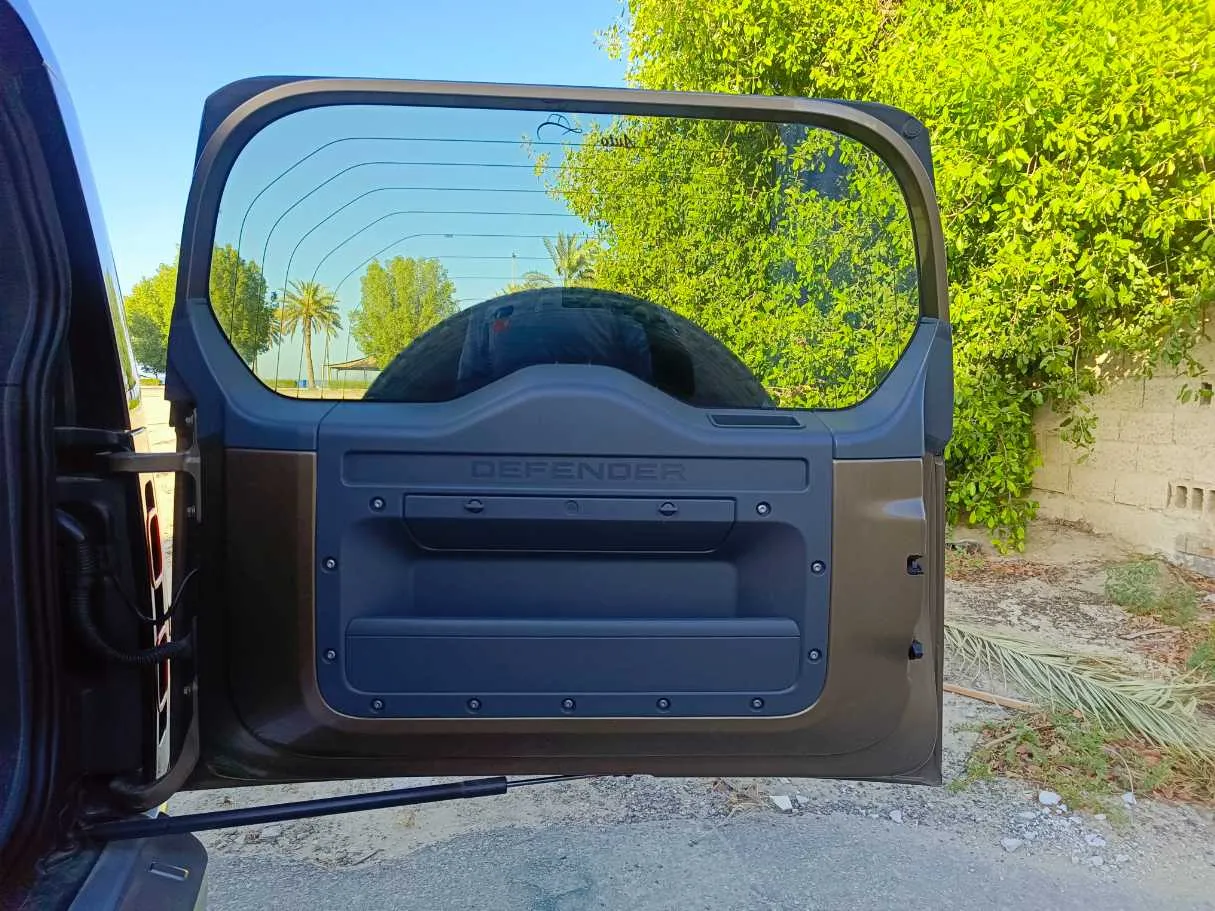 Car image 29