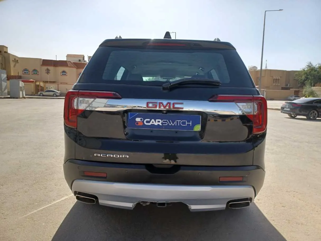 Car image 6