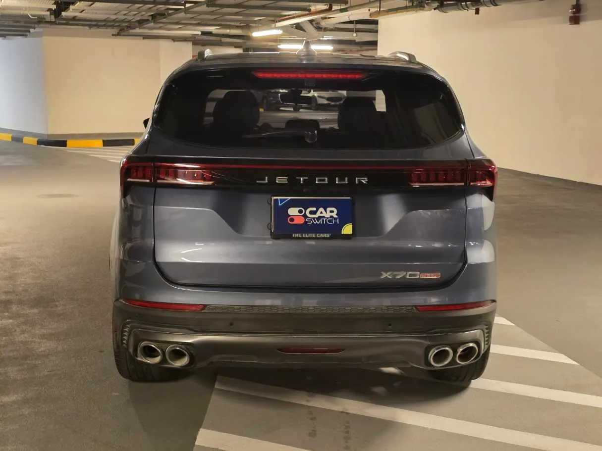 Car image 6