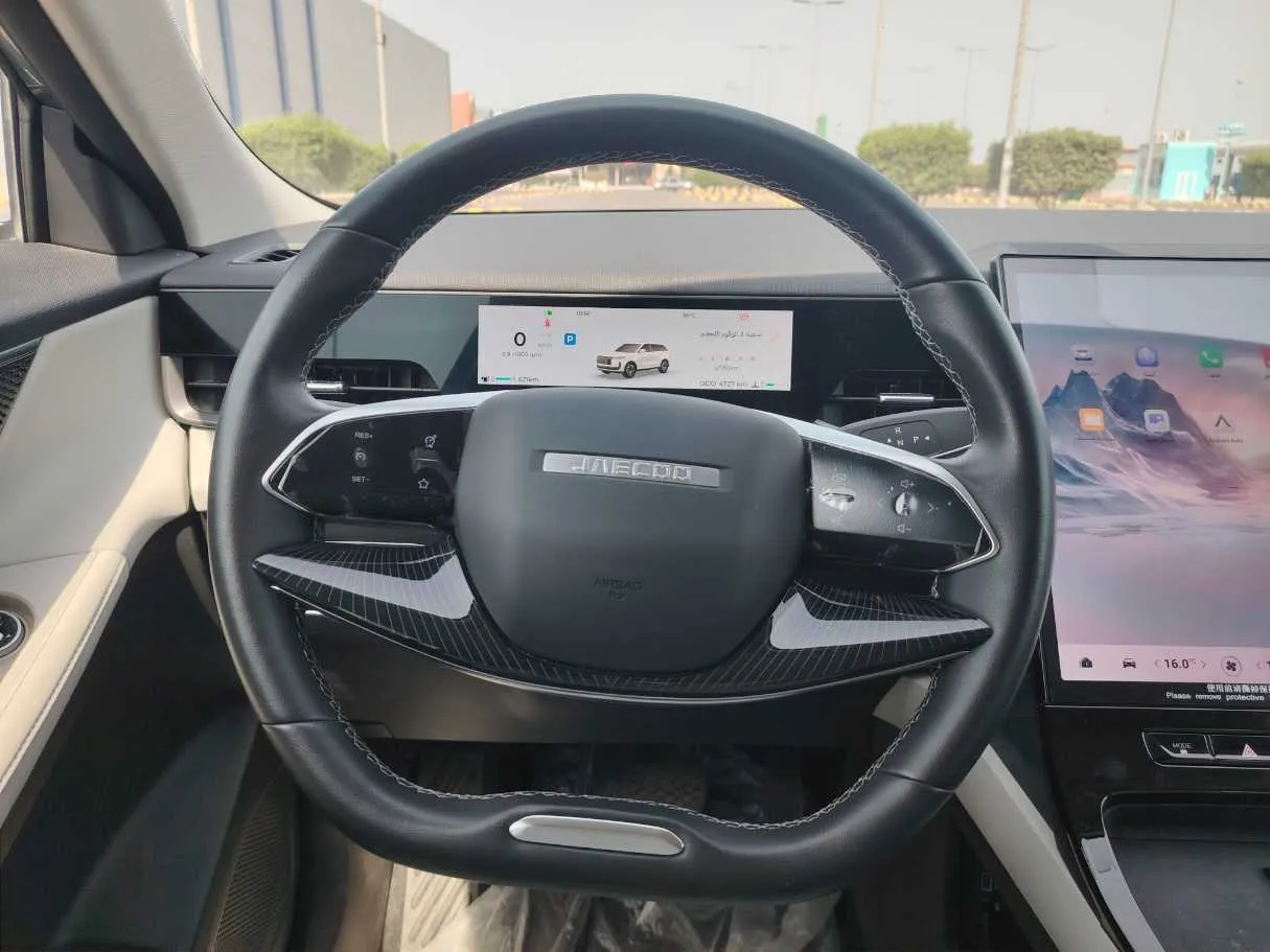 Car image 21