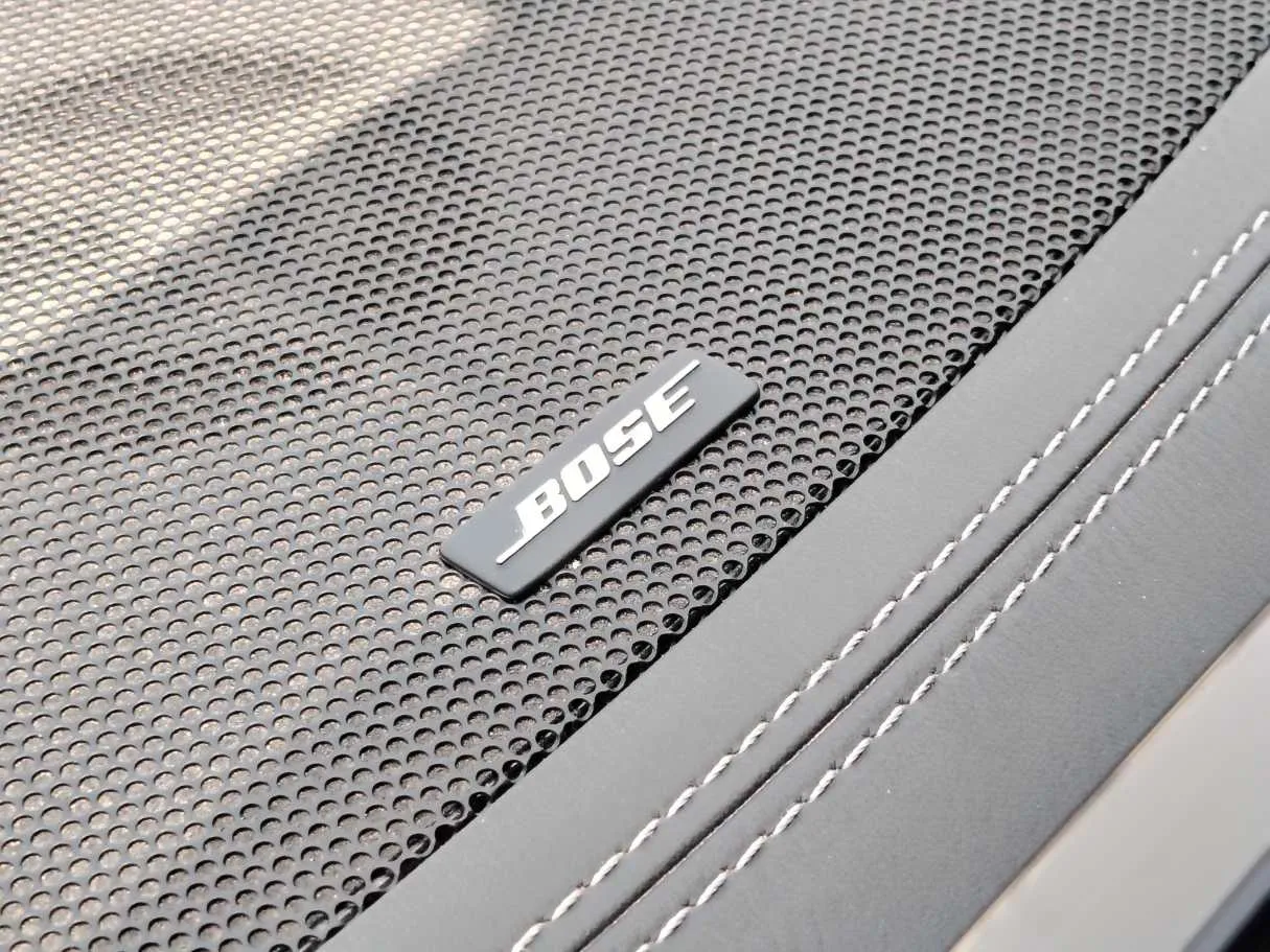 Car image 36
