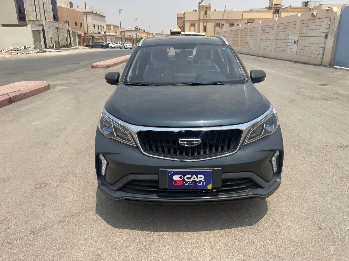 Car image 2