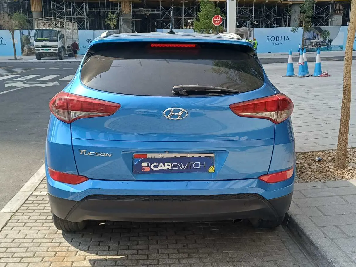 Car image 6