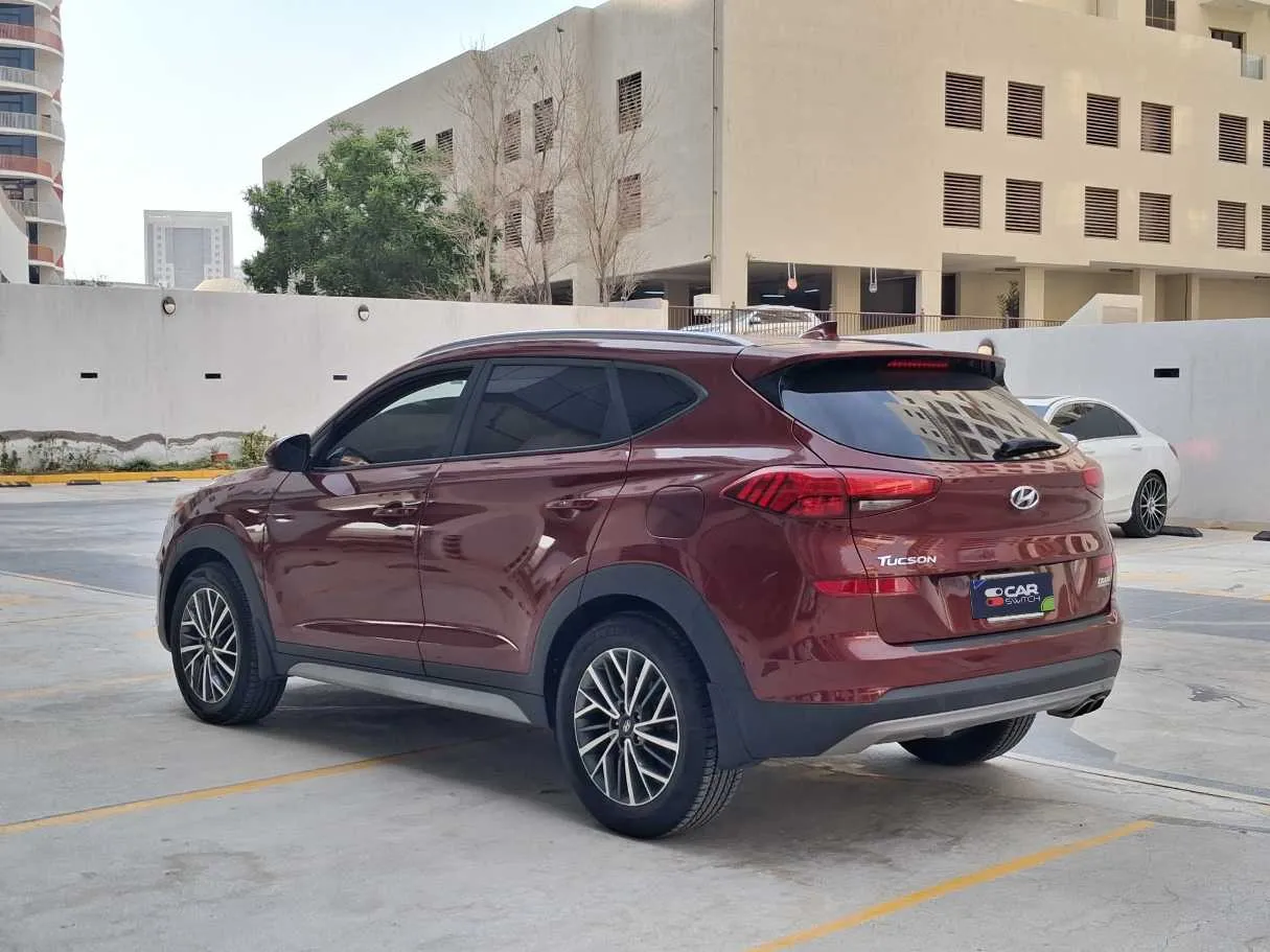 Car image 7