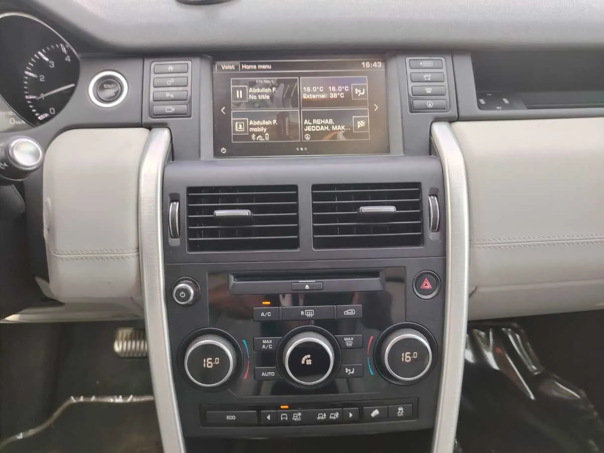 Car image 20