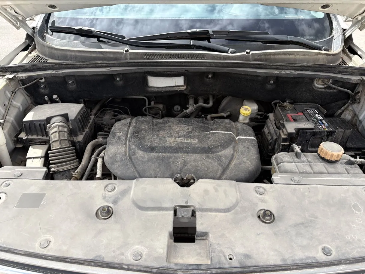 Car image 30
