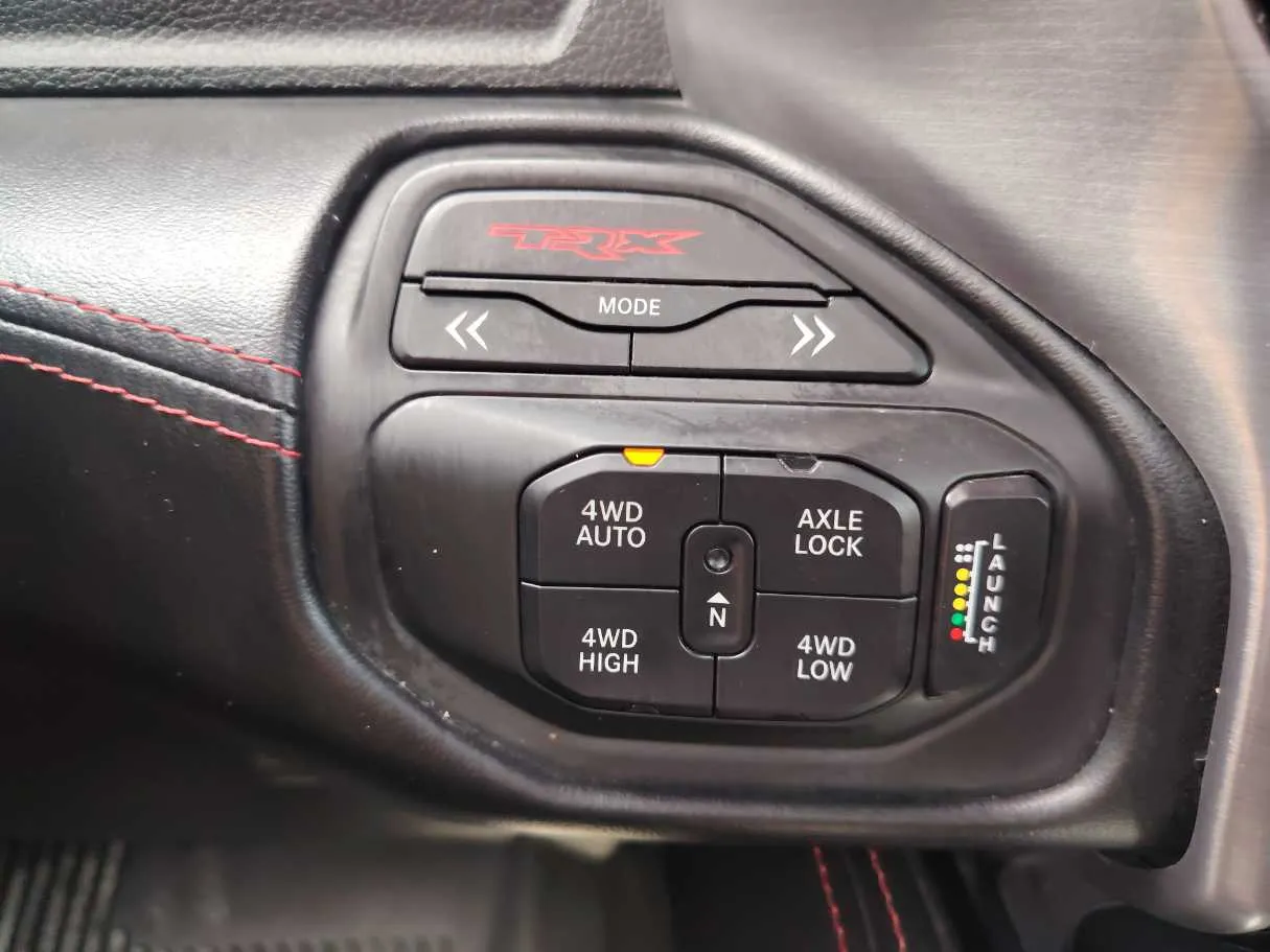 Car image 29