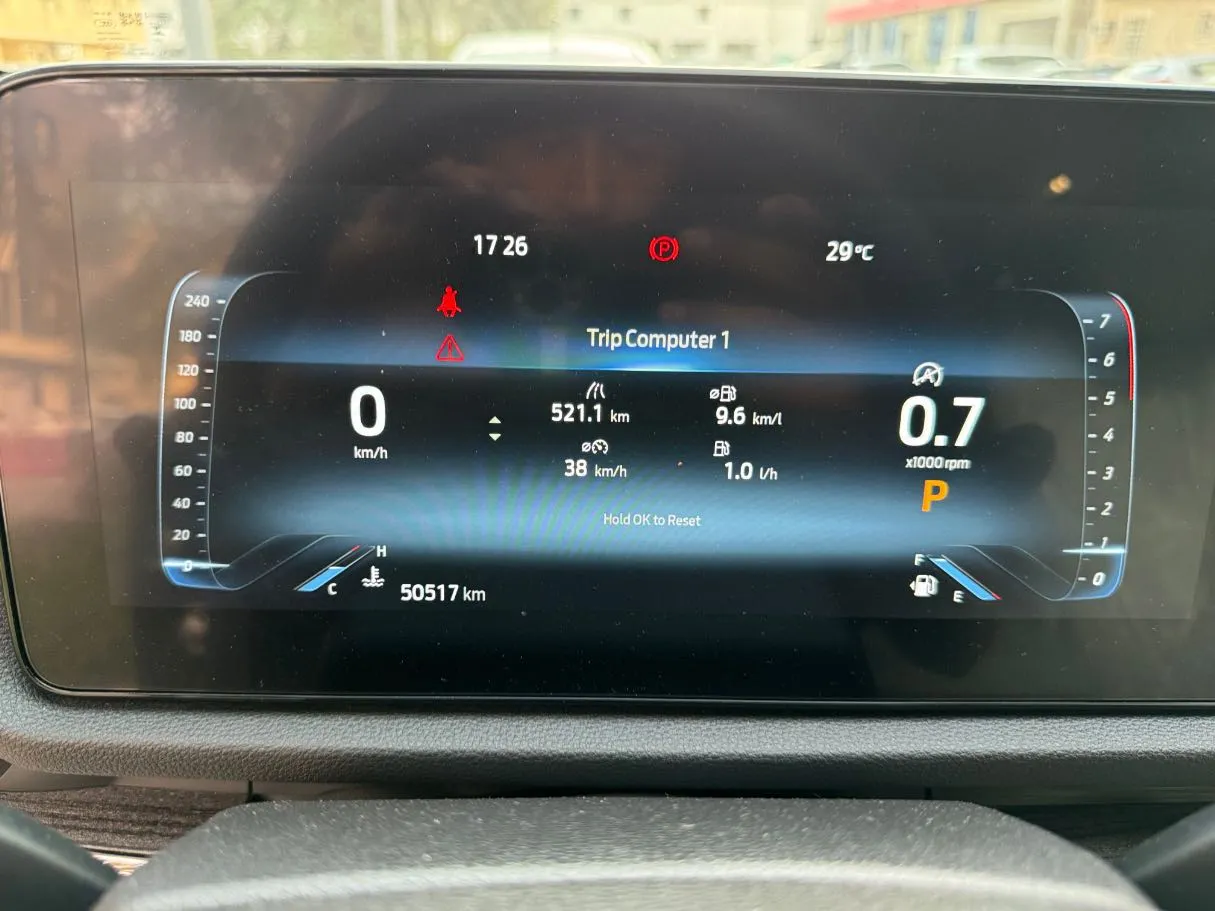 Car image 21