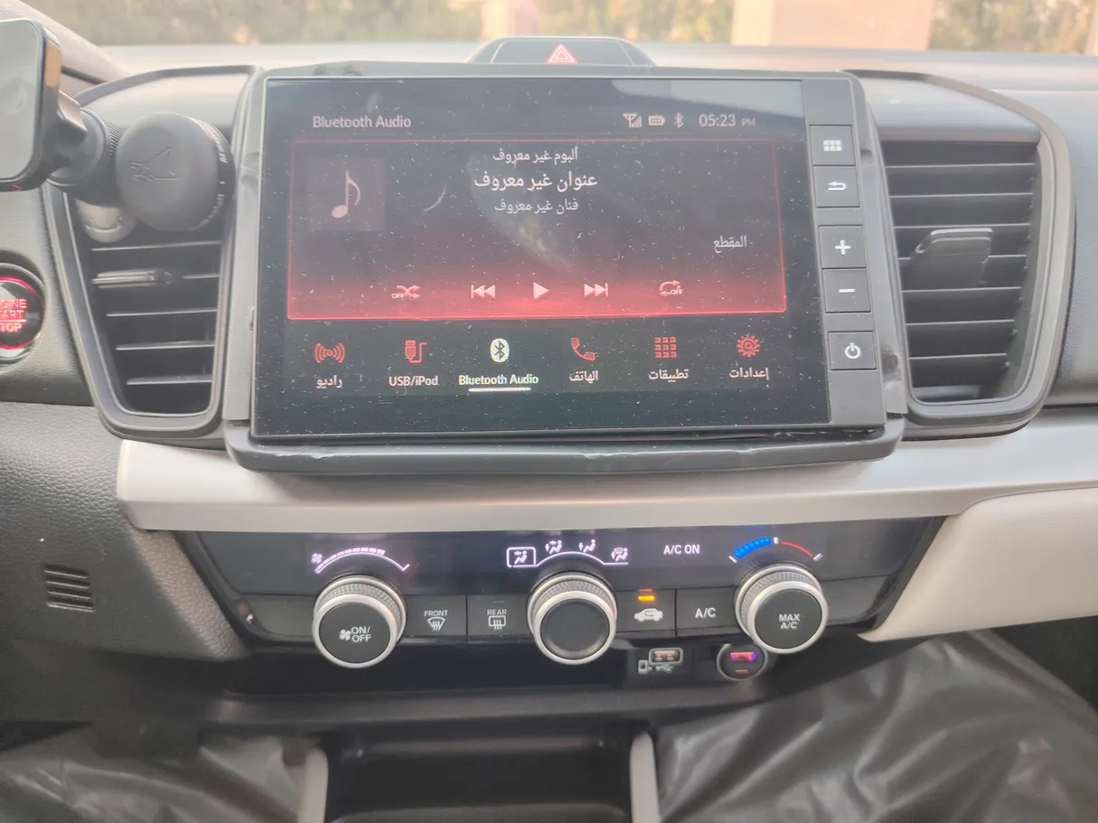Car image 20