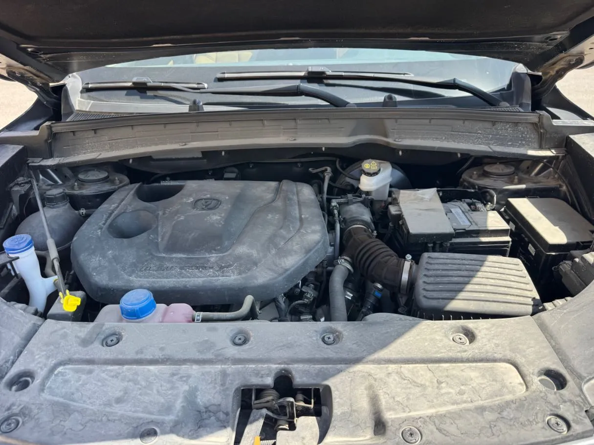 Car image 23