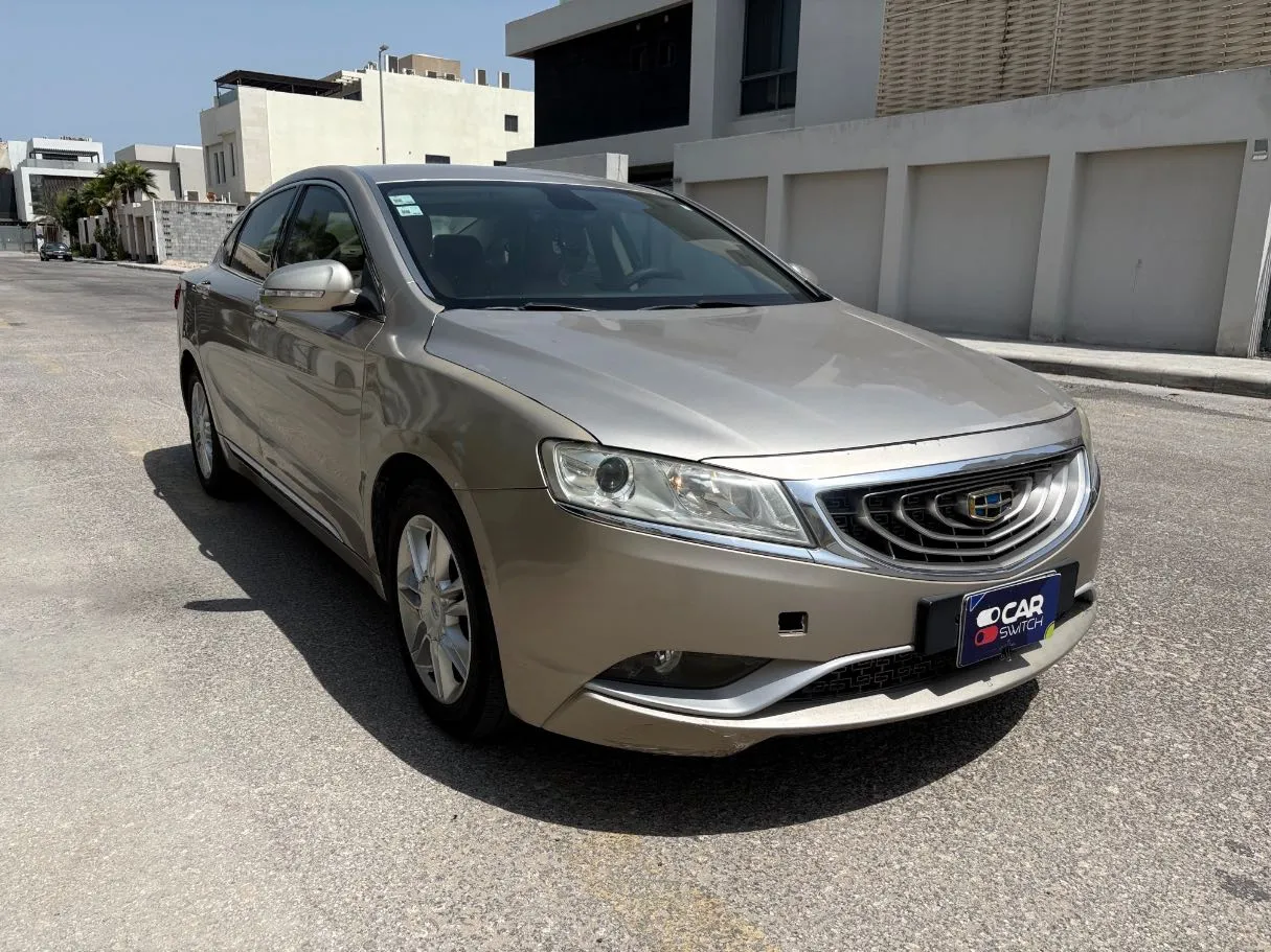 Car image 3