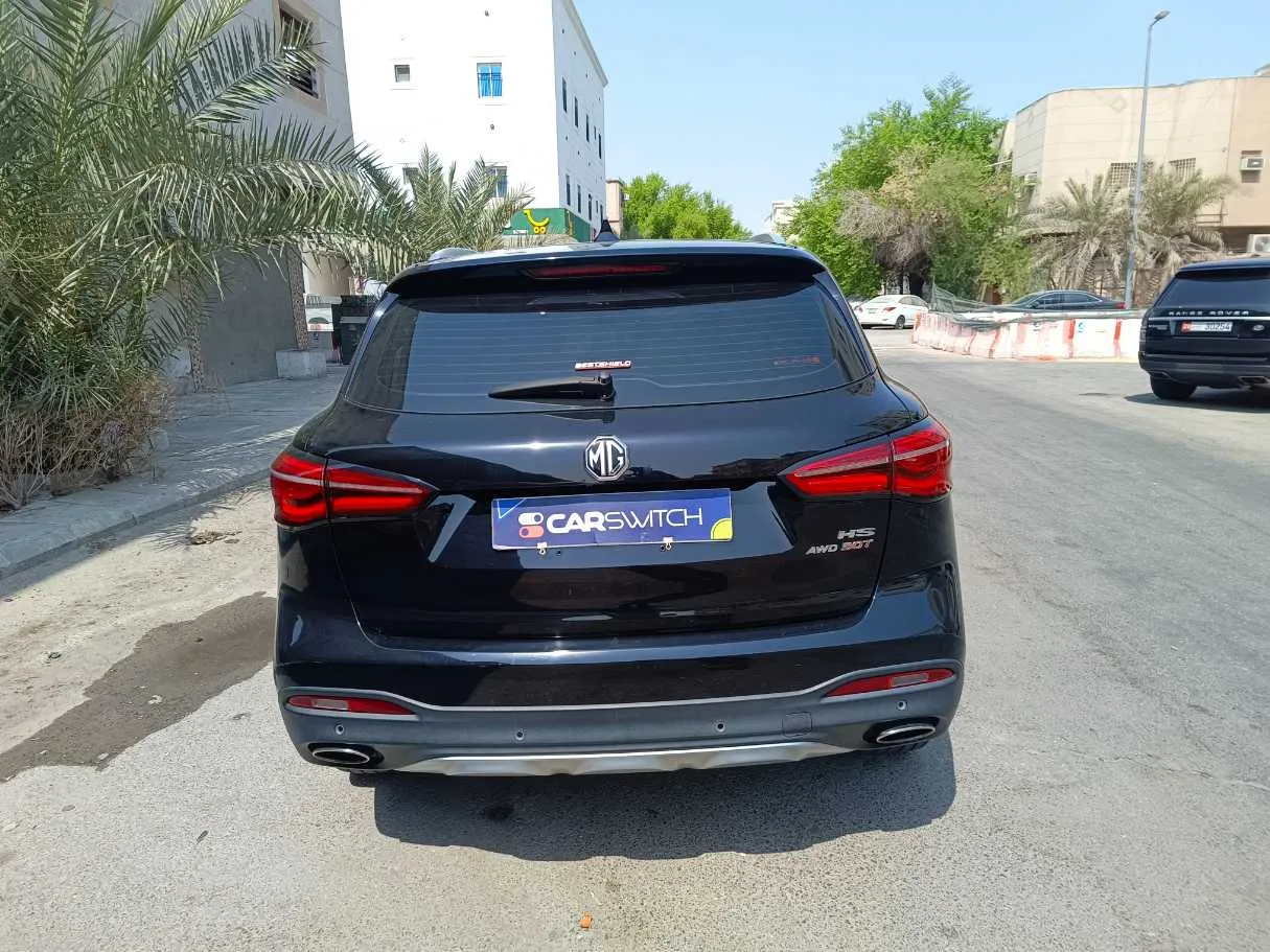Car image 6